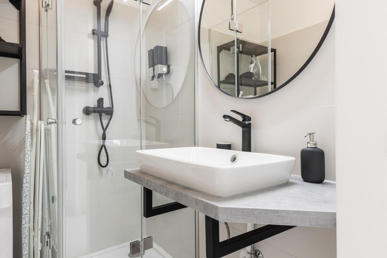 Bright Stylish Apartment With A Balcony In A Top Location Βιέννη Εξωτερικό φωτογραφία