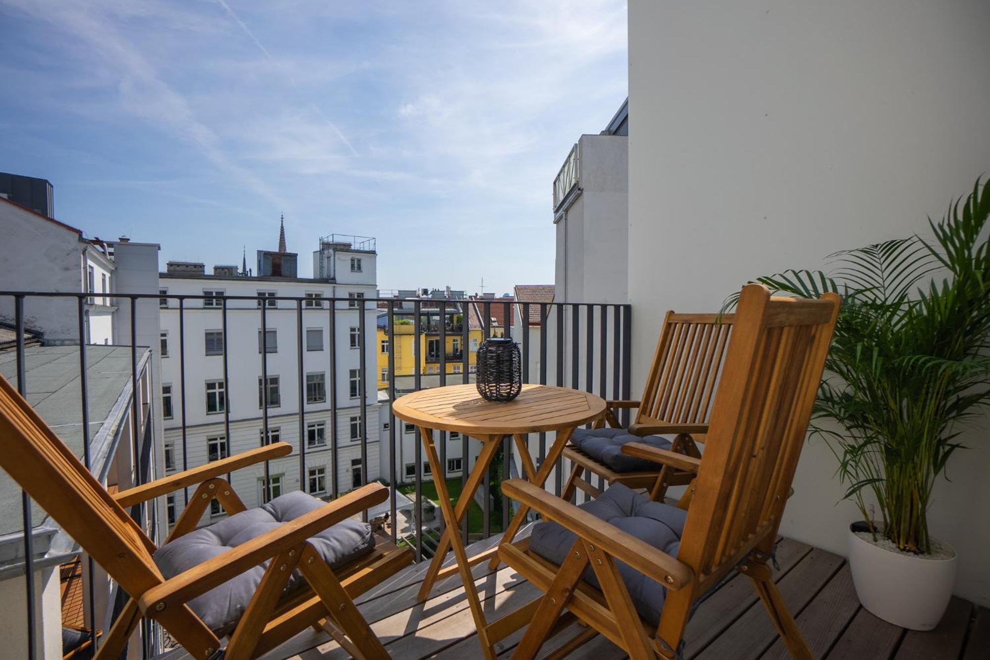 Bright Stylish Apartment With A Balcony In A Top Location Βιέννη Εξωτερικό φωτογραφία